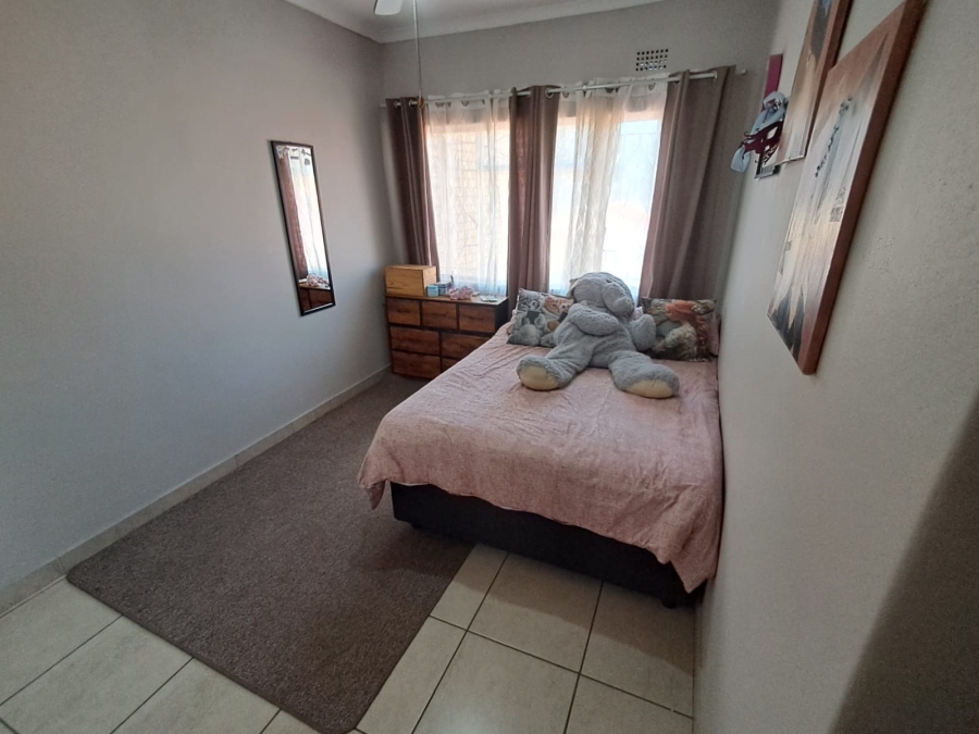 3 Bedroom Property for Sale in Rustenburg Central North West